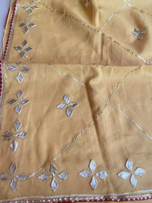 Cotton Plain Saree With kachhi Gota Patti Work - Image 2